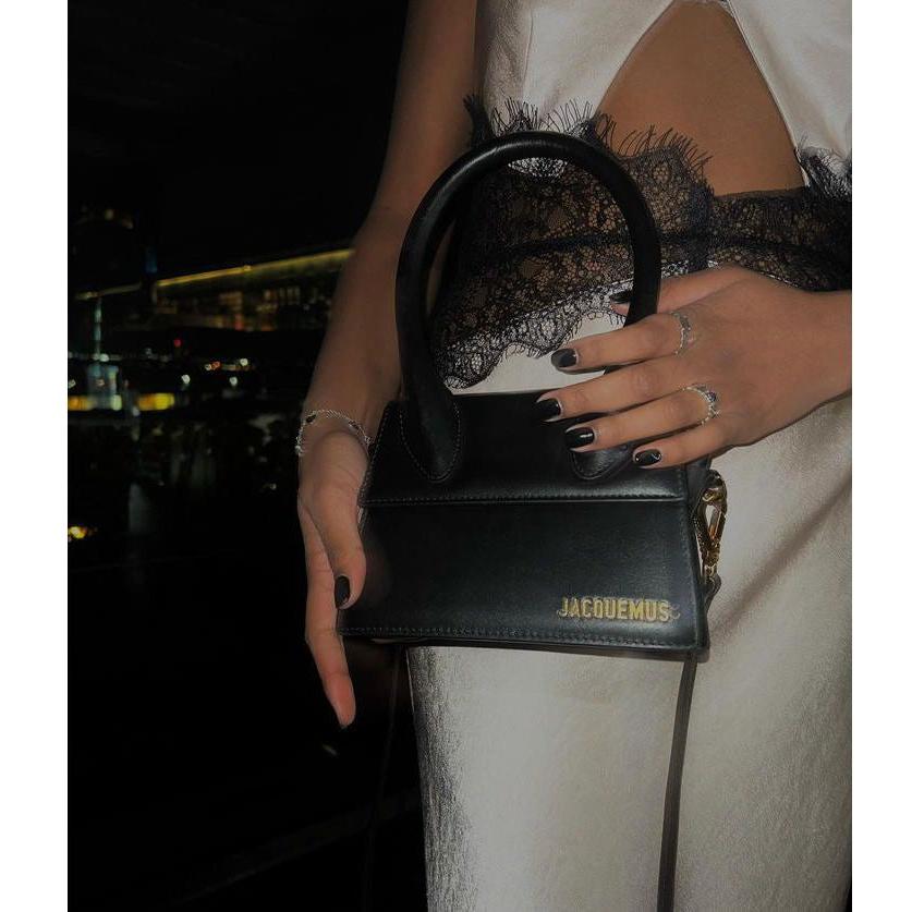 Jacquemus Le Chiquito Moyen - Black