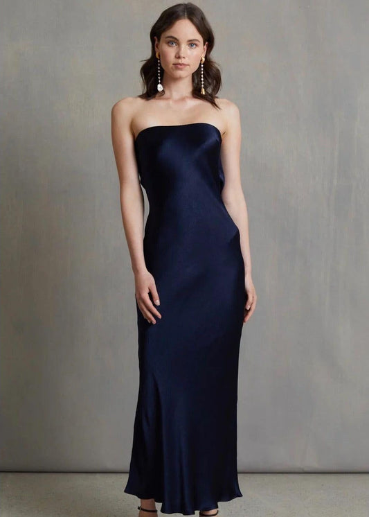 Bec and Bridge Moondance Midi Dress in Navy, Size 14. Perfect for events like formals, 21sts, races etc. Viscose Material with a Silky/Satiny feel slight flow to dress. Front full length view of dress. 