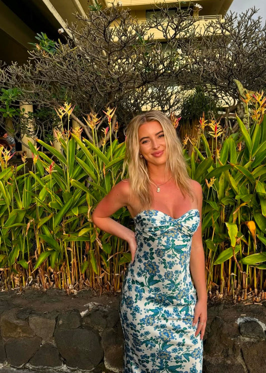Ashley Maxi