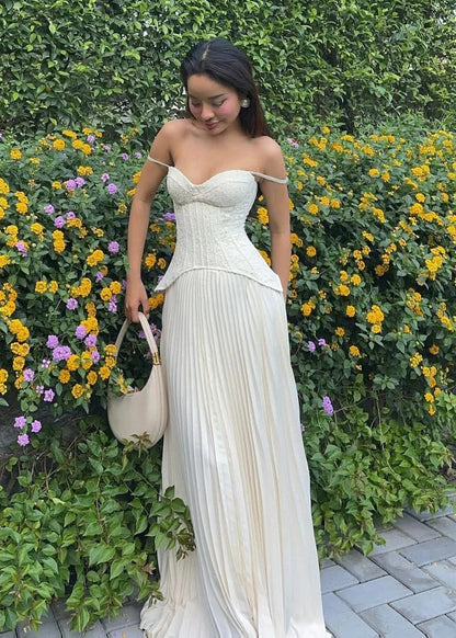 Daniella Lace Dress in Cream